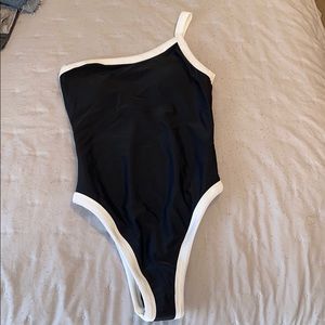 One piece bathing suit